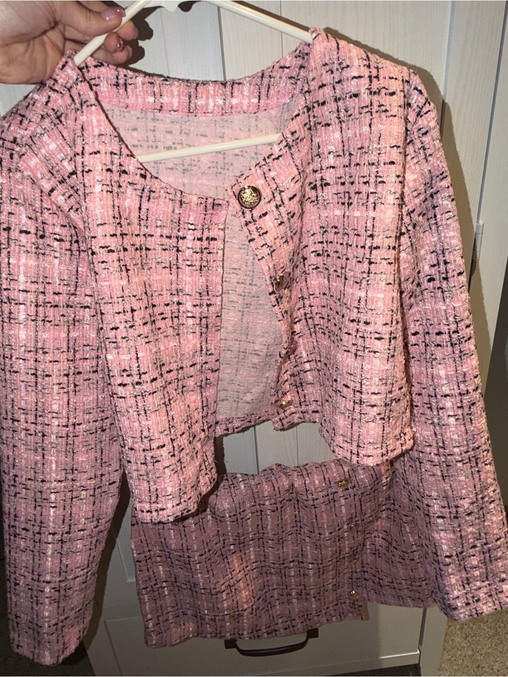 Pink Tweed Women's Jacket Set - Classic Cropped Style